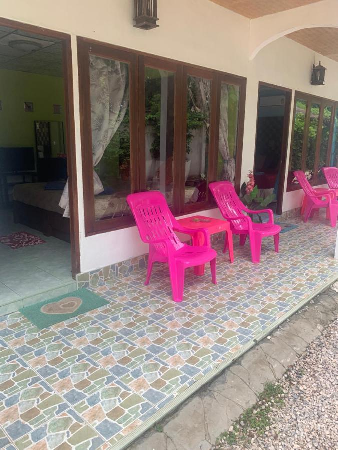 Pakmeng Beach Resort Bagian luar foto