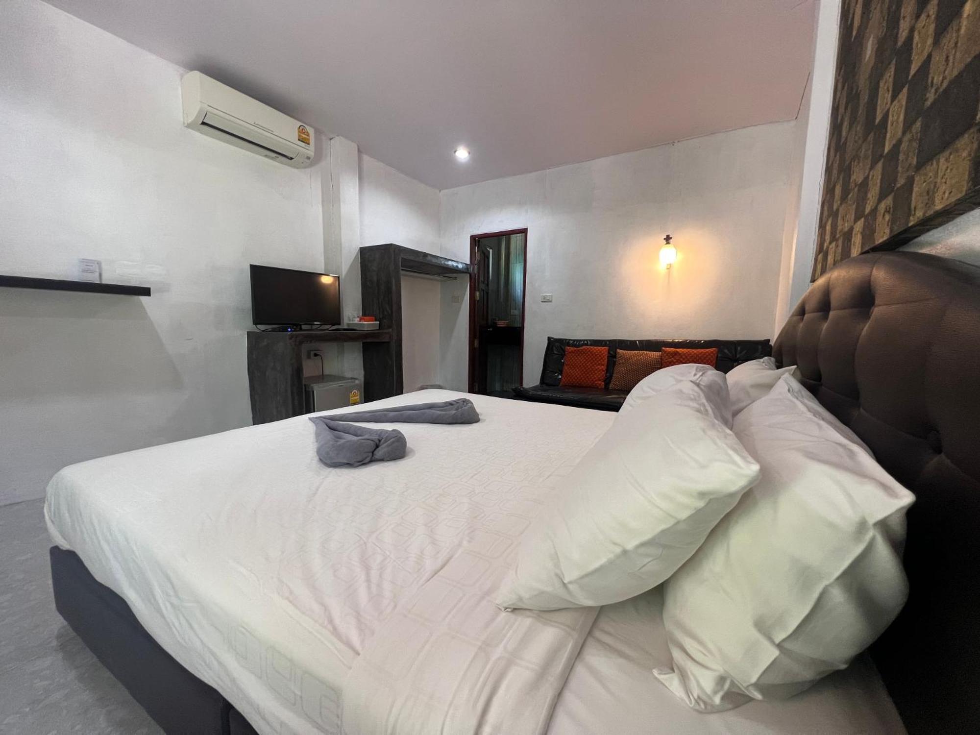 Pakmeng Beach Resort Bagian luar foto